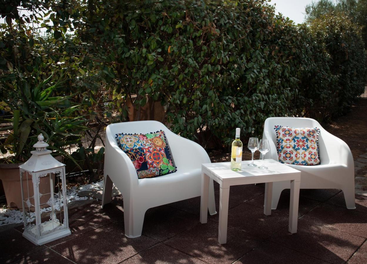 Homey Experience - Jardin Du Port Olbia Kültér fotó